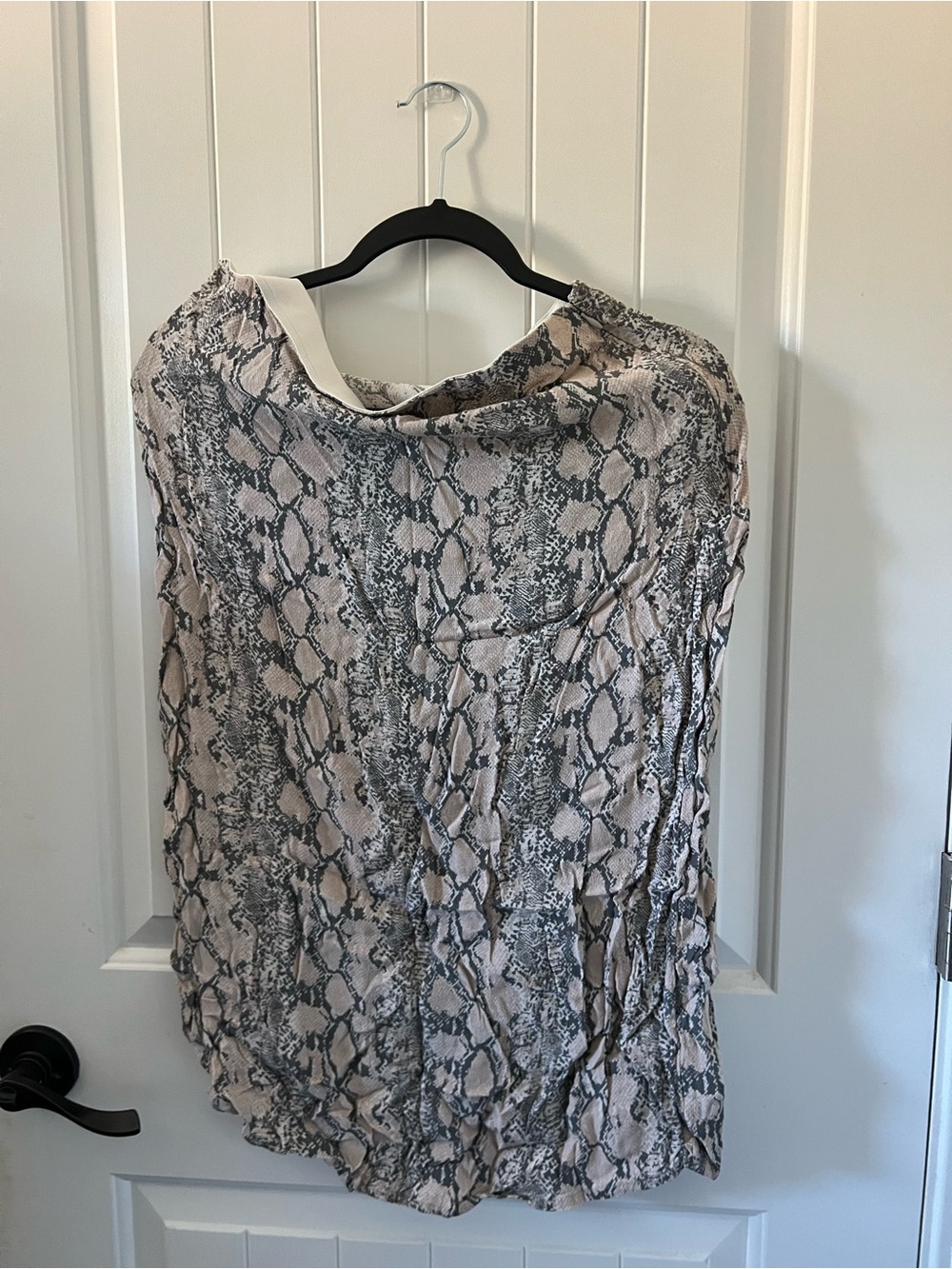 American Eagle Outfitters Snake Print Blouse in Beige and Gray